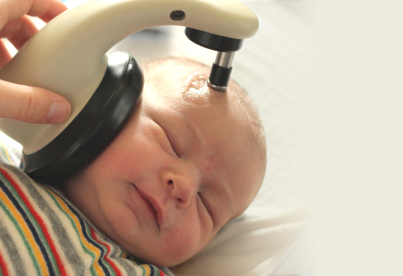 Bébé_dépistage_néonatal_surdité_PEA_Crédit BS-57F1