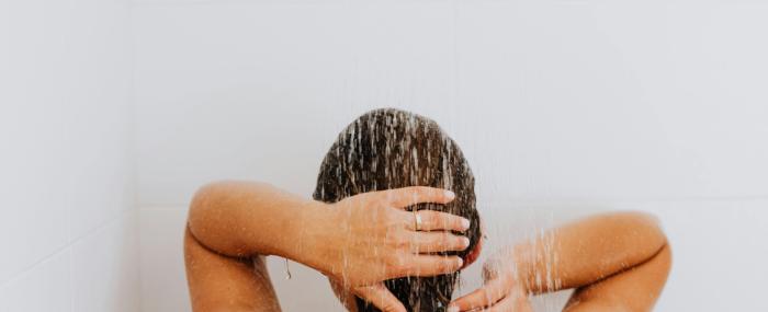 NETTOYER SES OREILLES : FRÉQUENCE IDEALE, MÉTHODES SURES ET ERREURS A EVITER