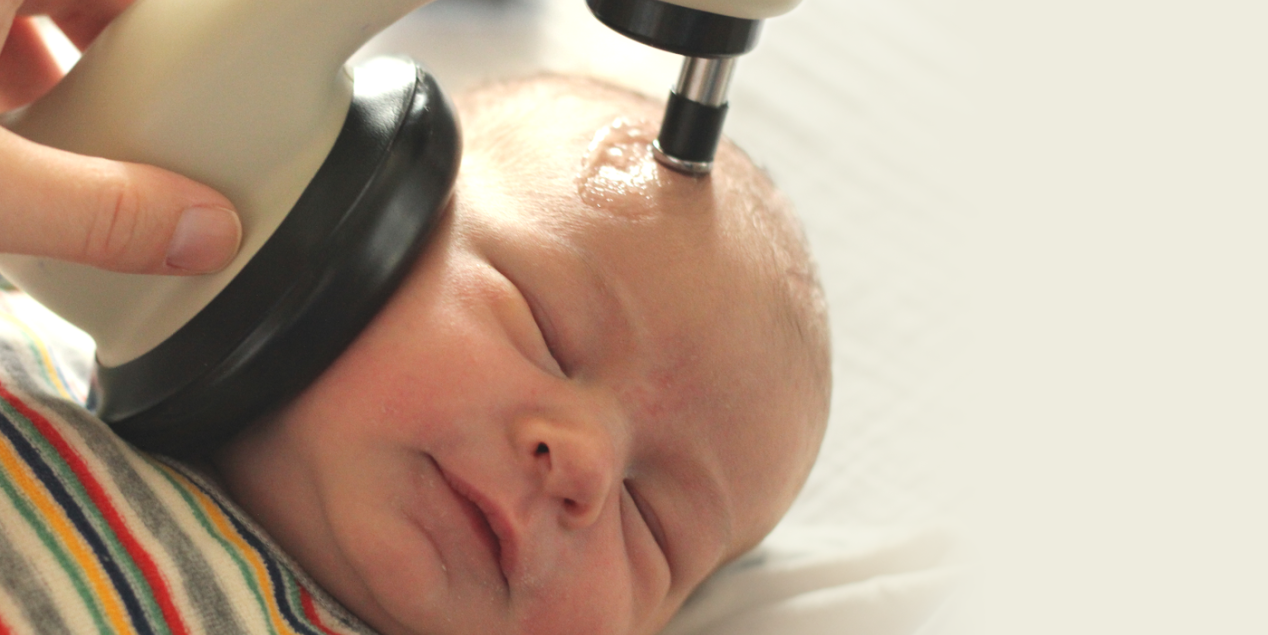 Bébé_dépistage_néonatal_surdité_PEA_Crédit BS-57F1